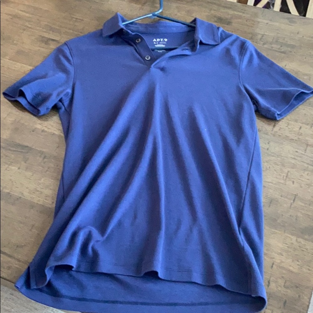 Shirt with collar